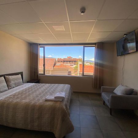 Stelar Hostal Cuenca Buitenkant foto