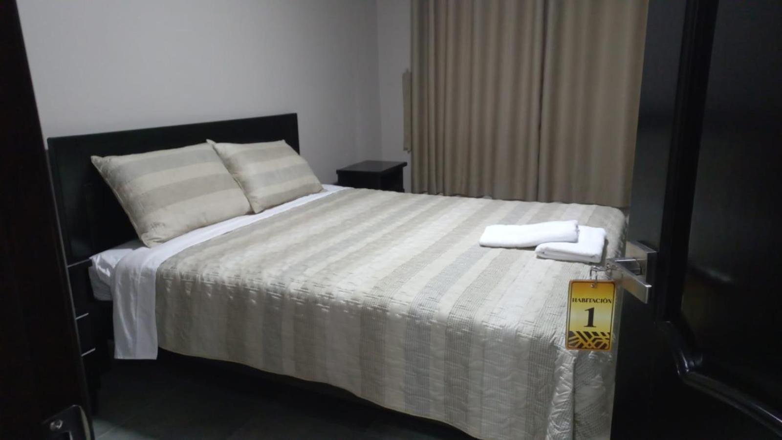 Stelar Hostal Cuenca Buitenkant foto