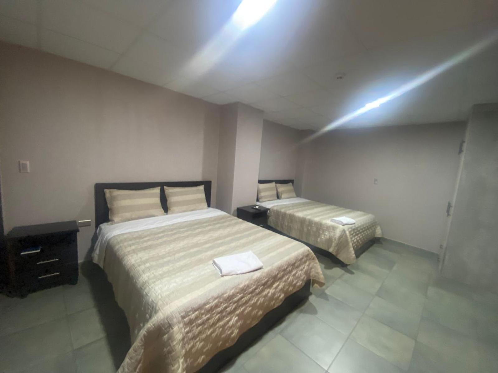 Stelar Hostal Cuenca Buitenkant foto
