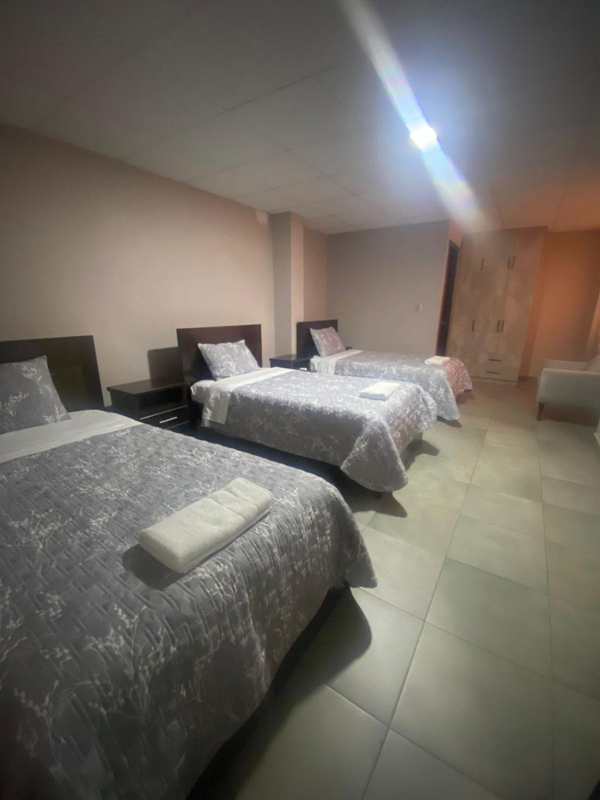 Stelar Hostal Cuenca Buitenkant foto